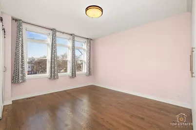 2253 W Coulter Street #1, Chicago, IL 60608 - Photo 17