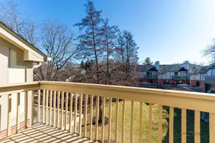 107 E Winchester Rd, Libertyville, IL 60048 - Photo 19