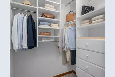 107 E Winchester Road, Libertyville, IL 60048 - Photo 17