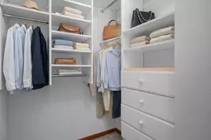 107 E Winchester Rd, Libertyville, IL 60048 - Photo 17