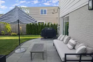 857 S Euclid Ave, Elmhurst, IL 60126 - Photo 31