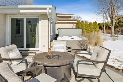 857 S Euclid Avenue, Elmhurst, IL 60126 - Photo 31