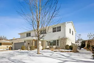 857 S Euclid Ave, Elmhurst, IL 60126 - Photo 1