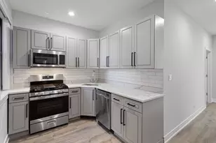 7626 N Eastlake Terrace, Chicago, IL 60626 - Photo 3