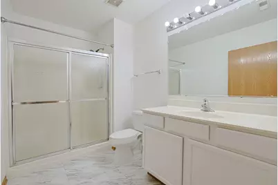 881 N Swift Road #206, Addison, IL 60101 - Photo 17