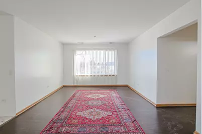 881 N Swift Road #206, Addison, IL 60101 - Photo 9