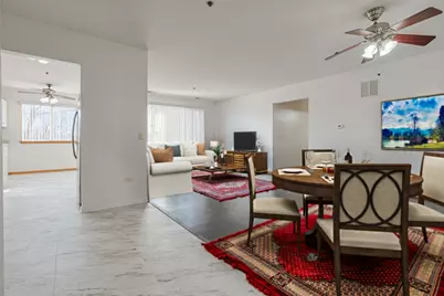 881 N Swift Road #206, Addison, IL 60101 - Photo 7