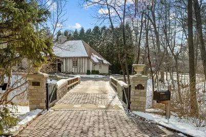 745 E Woodland Road, Lake Forest, IL 60045 - Photo 5