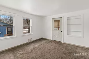 609 S Monroe St, Streator, IL 61364 - Photo 5