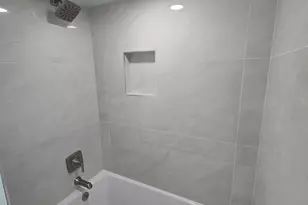 1570 Jefferson Rd, Hoffman Estates, IL 60169 - Photo 27