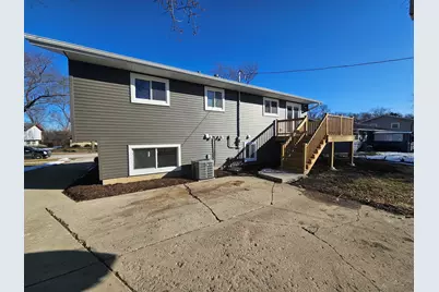 1570 Jefferson Road, Hoffman Estates, IL 60169 - Photo 39