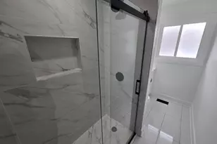 1570 Jefferson Rd, Hoffman Estates, IL 60169 - Photo 11