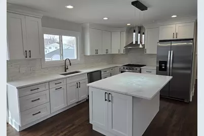 1570 Jefferson Road, Hoffman Estates, IL 60169 - Photo 3