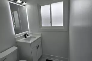 1570 Jefferson Rd, Hoffman Estates, IL 60169 - Photo 13