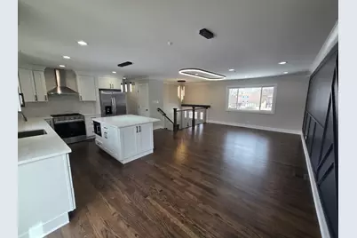 1570 Jefferson Road, Hoffman Estates, IL 60169 - Photo 5