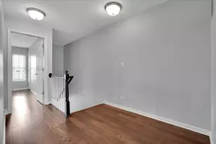 222 W Hyde St, Arlington Heights, IL 60005 - Photo 27