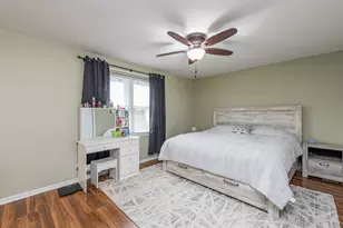 150 Old Darby Ln, Winthrop Harbor, IL 60096 - Photo 31