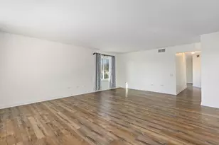 821 Wyndstone Dr, Elwood, IL 60421 - Photo 9