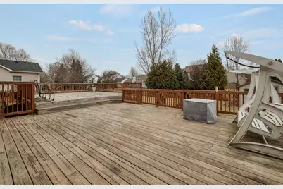 609 Prairieview Parkway, Hampshire, IL 60140 - Photo 27