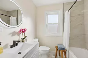 10132 S Turner Ave, Evergreen Park, IL 60805 - Photo 11