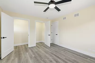 10132 S Turner Avenue, Evergreen Park, IL 60805 - Photo 15