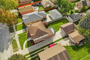 10132 S Turner Ave, Evergreen Park, IL 60805 - Photo 29