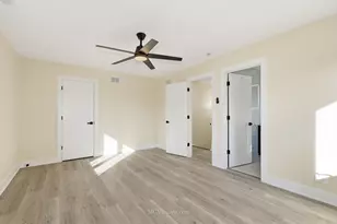 10132 S Turner Ave, Evergreen Park, IL 60805 - Photo 17