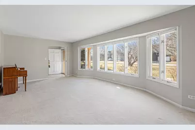 2S671 Arrowhead Drive, Wheaton, IL 60189 - Photo 7