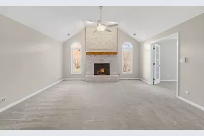 2S671 Arrowhead Drive, Wheaton, IL 60189 - Photo 21