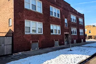 3657 N Whipple St, Chicago, IL 60618 - Photo 1