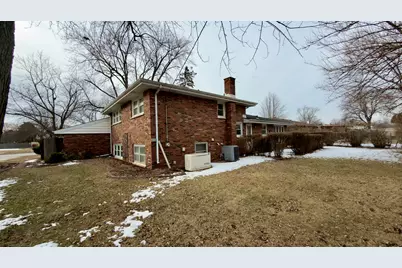 704 Tana Lane, Joliet, IL 60435 - Photo 3