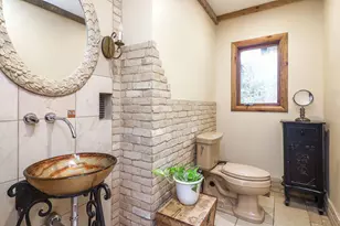 39 Mockingbird Ln, Oak Brook, IL 60523 - Photo 17