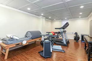 39 Mockingbird Ln, Oak Brook, IL 60523 - Photo 39