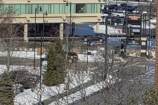 711 S River Rd, Des Plaines, IL 60016 - Photo 15