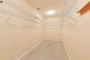 11 Beaconsfield Ct, Lincolnshire, IL 60069 - Photo 21