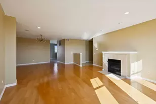 7748 N Sheridan Rd, Chicago, IL 60626 - Photo 9