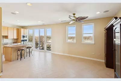 7748 N Sheridan Road #5, Chicago, IL 60626 - Photo 17