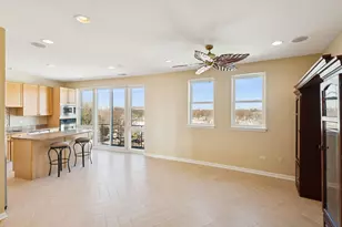 7748 N Sheridan Rd, Chicago, IL 60626 - Photo 17