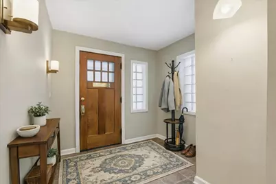 1421 W Juneway Terrace, Chicago, IL 60626 - Photo 11