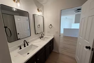 717 Sarah Ln, Northbrook, IL 60062 - Photo 9