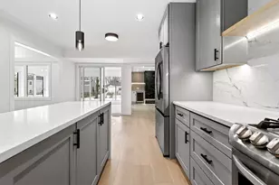 426 Argyll Ln, Schaumburg, IL 60194 - Photo 17