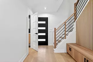 426 Argyll Ln, Schaumburg, IL 60194 - Photo 3