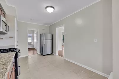17 S 4th Avenue #A, Saint Charles, IL 60174 - Photo 5