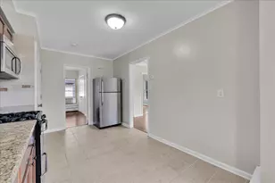 17 S 4th Ave, Saint Charles, IL 60174 - Photo 5