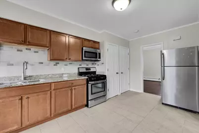 17 S 4th Avenue #A, Saint Charles, IL 60174 - Photo 3