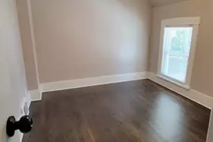 518 Chestnut St, Waukegan, IL 60085 - Photo 5