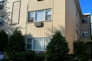 711 Austin St, Evanston, IL 60202 - Photo 1