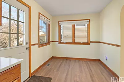 3912 West Avenue W, McHenry, IL 60050 - Photo 9