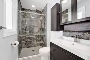 332 S River Rd, Naperville, IL 60540 - Photo 23