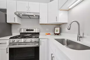 6670 S Brainard Ave, Countryside, IL 60525 - Photo 11